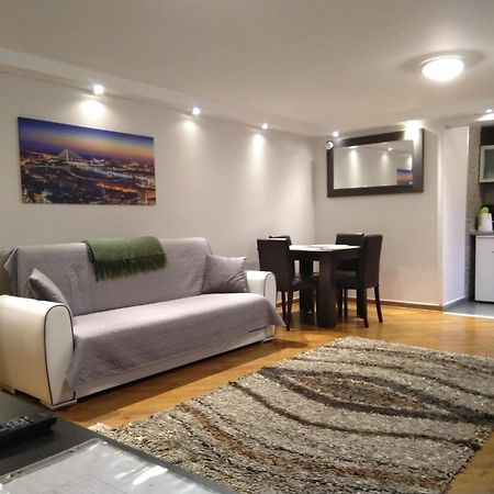 בלגרד Laguna Apartment מראה חיצוני תמונה